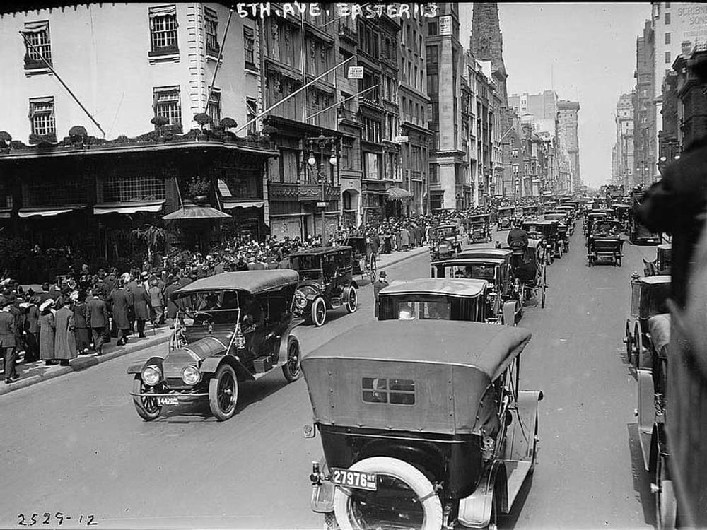 Fifth Avenue in New York City on Easter Sunday in 1913. Photographer unknown.
